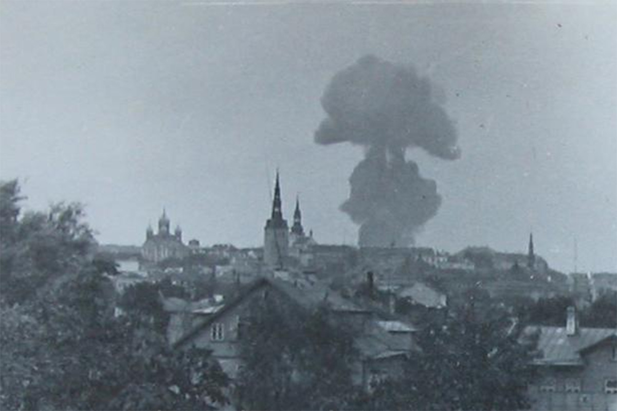 Dokumentaal - Lahkumine Tallinnast. 1941