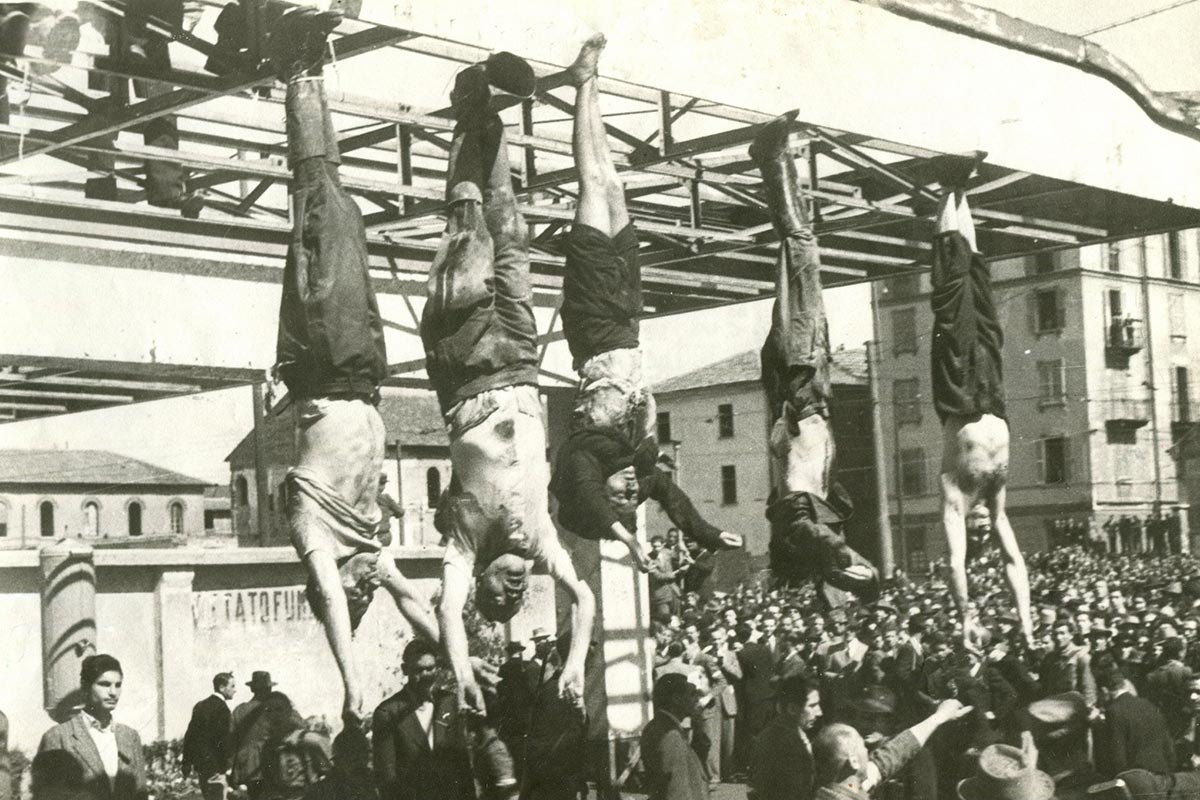 Itaalia fašistlik riigijuht Mussolini hukati partisanide poolt